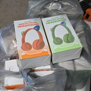 Wireless Headphone Lot Of 20 New In Box